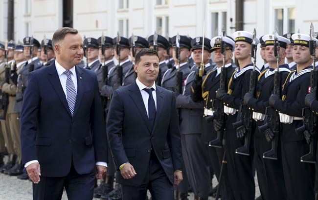 Зеленский начал визит в Польшу со встречи с Дудой