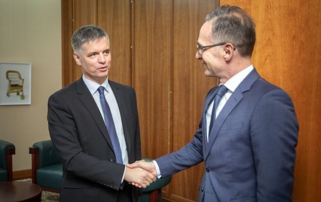 Главы украинского и немецкого МИД провели переговоры