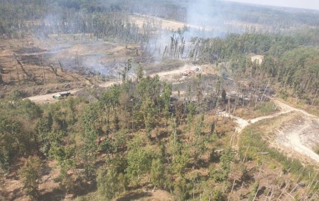 В Калиновке ликвидировали пожар на военных складах