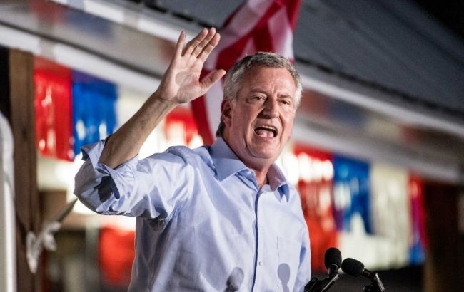 Мэр Нью-Йорка отказался от борьбы за пост президента США