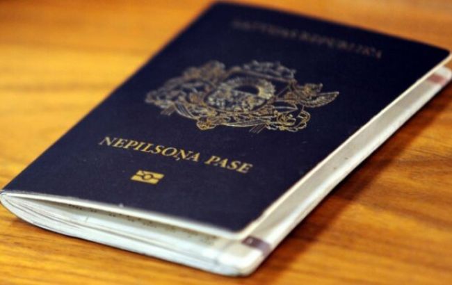 В Латвии отменили статус неграждан для новорожденных