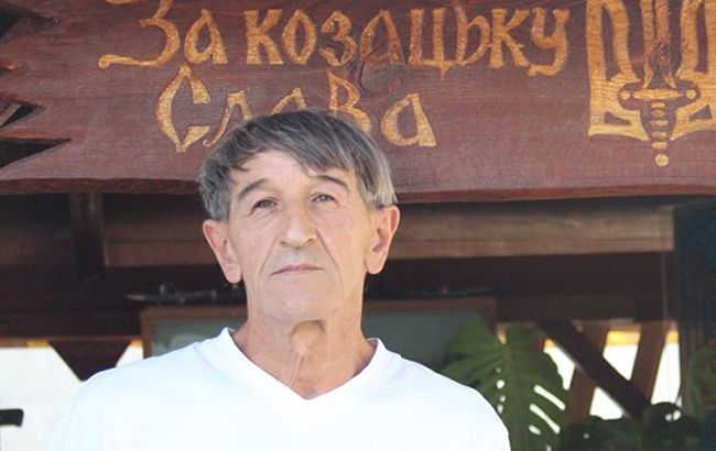 "Суд" Криму продовжив арешт активіста Приходько