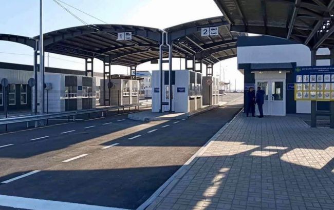 Зеленский отреагировал на начало работы КПВВ &ldquo;Каланчак&rdquo; и &ldquo;Чонгар&rdquo;