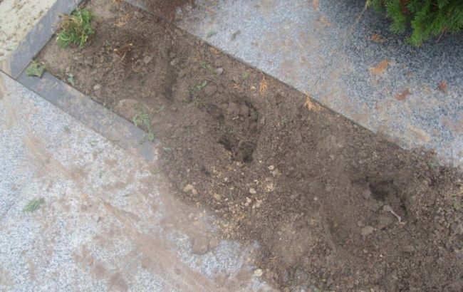 В Киевской области осквернили памятник Герою Украины