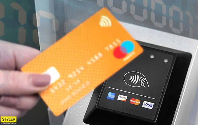 Не нужно вставлять карту: в Украине появились уникальные банкоматы