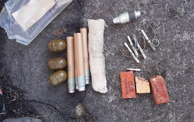 В Черниговской области полиция изъяла арсенал взрывчатки