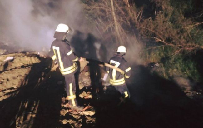 У Києві вночі горіло сміттєзвалище