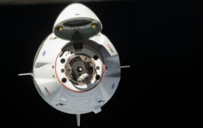 Названа дата возвращения Crew Dragon на Землю