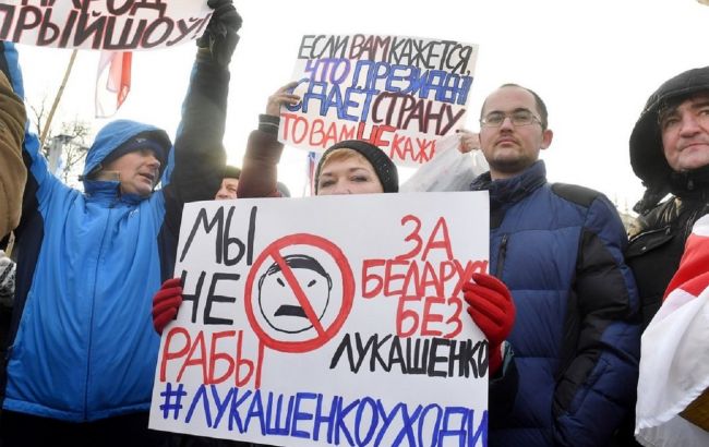 Германия, Франция и Польша призывают провести честные выборы в Беларуси