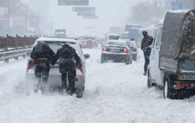 У столиці Канади зафіксовано рекордний снігопад за останні 69 років