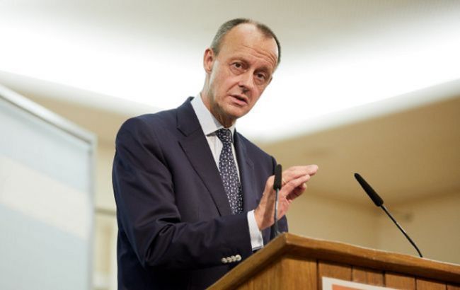 Потенциальный преемник Меркель назвал Путина виновником притока беженцев в Европу