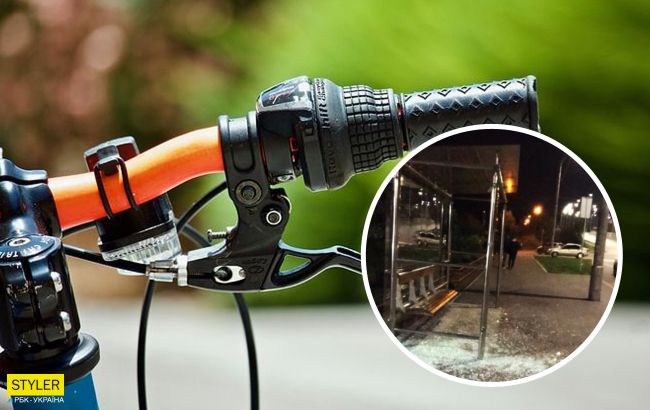 В Киеве "феерический" велосипедист уничтожил остановку, которую недавно построили