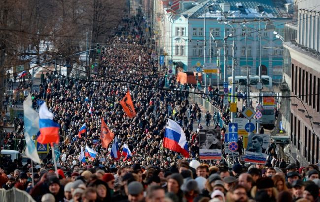 В Москве прошел марш памяти Немцова