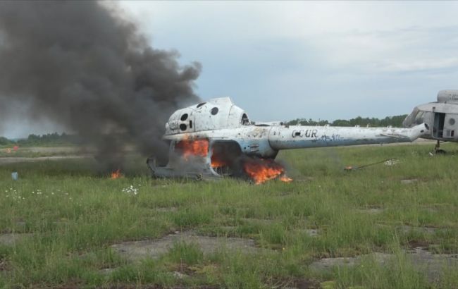 Аварийная ситуация в аэропорту с утечкой топлива: спасатели провели учения на Прикарпатье