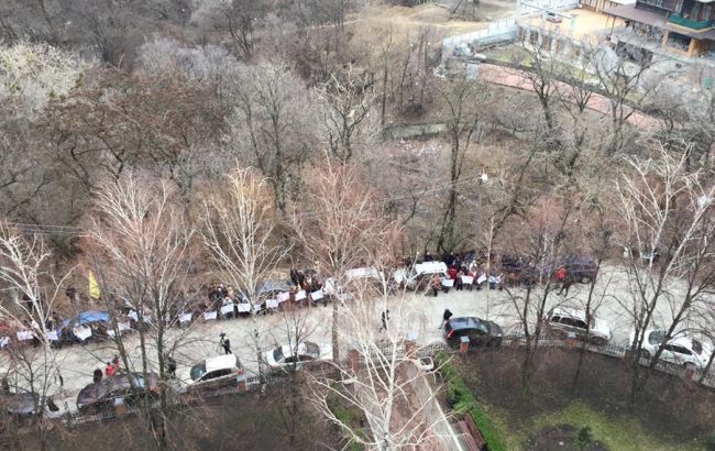 Під "Укргазвидобуванням" знову проходить мітинг проти керівництва компанії