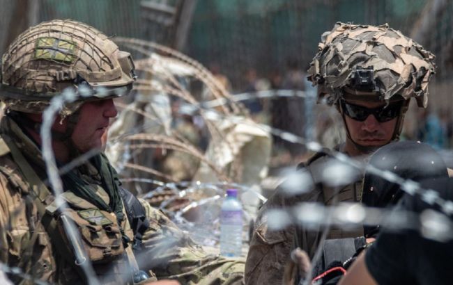 В США могут уволить почти 10 тысяч непривитых морпехов, - WP