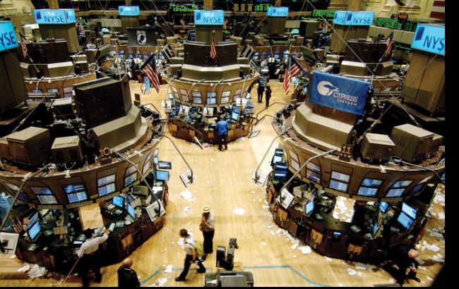 Фондовые индексы США закрылись на рекордном уровне в 2016 году