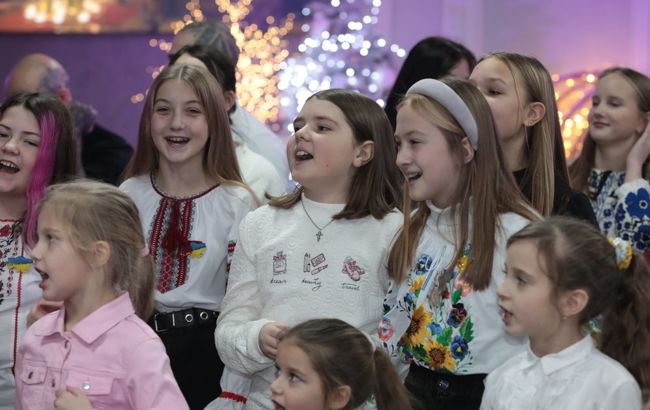 Маленькі герої: в Україні нагородили дітей за відвагу під час війни (фото)