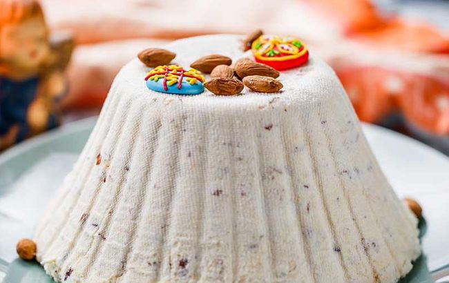 Ніжна сирна паска без випікання за рецептом Клопотенка: вам точно сподобається! (відео)