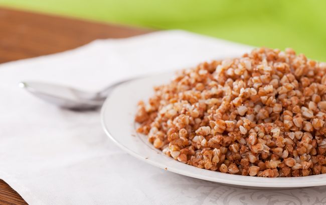 В Україні раптово почала дешевшати гречка: скільки зараз коштує національний продукт