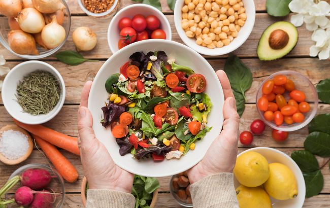 7 найкращих перекусів для спалення жиру: дивіться корисний перелік