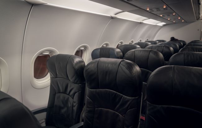 Як вибрати комфортне посадкове місце в літаку: поради від українських пілотів