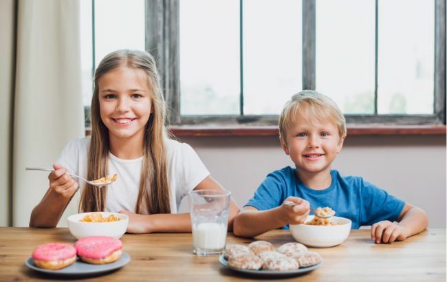 Три найгірші помилки в харчуванні дитини, які шкодять здоров'ю