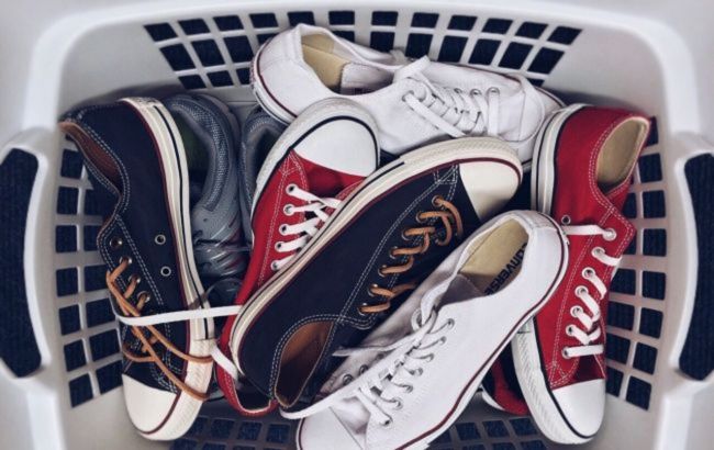 Как избавиться от неприятного запаха обуви: действенные советы