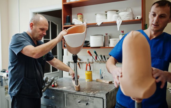 Як безкоштовно отримати протез та кому держава їх гарантує