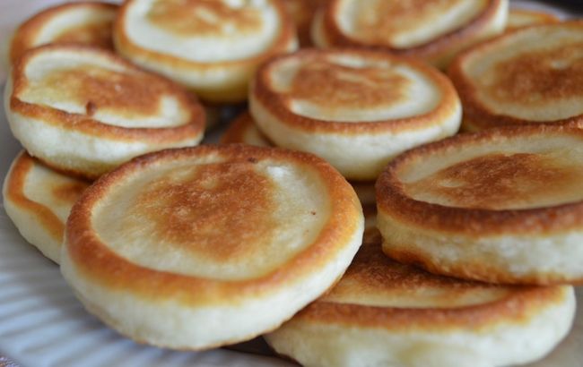 Ідеальні оладки за перевіреним рецептом: скільки і чого потрібно покласти в тісто