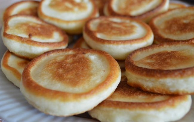 Ідеальні оладки на сніданок: як зробити їх пухкими, ніжними та найсмачнішими у світі