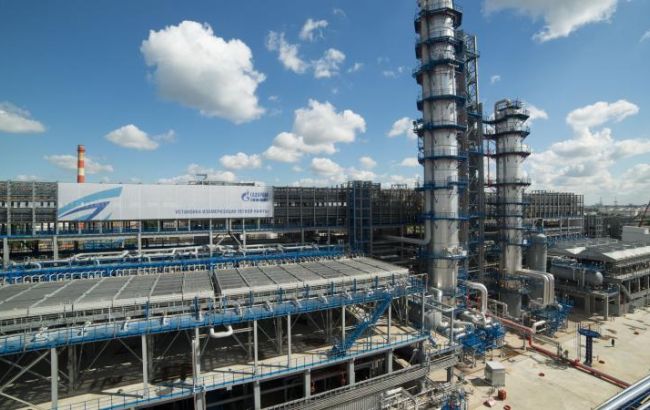 В результате взрыва на НПЗ в Москве пострадали три человека