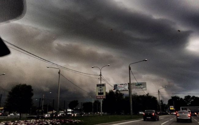 В Ростове-на-Дону из-за ливня объявили режим ЧС