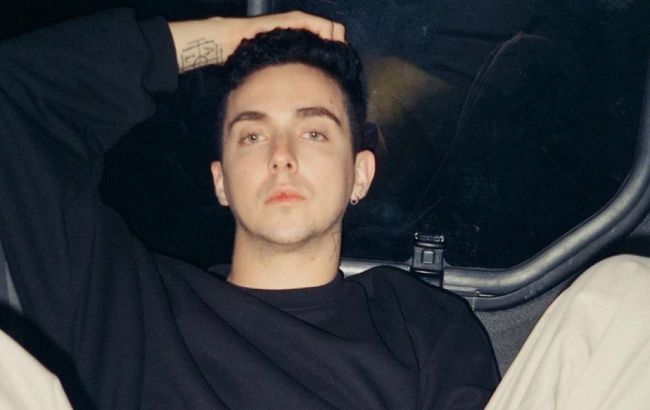 В Тернополе горел автомобиль, которым возили помощь в зону АТО