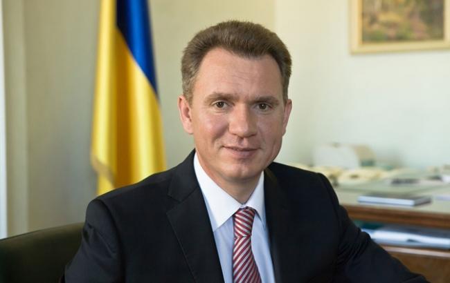 Охендовский задекларировал паркоместо и 310 тыс. гривен зарплаты за год