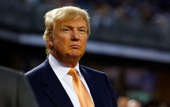 Прем'єр-міністр Японії став першим іноземним лідером, з яким зустрівся Трамп