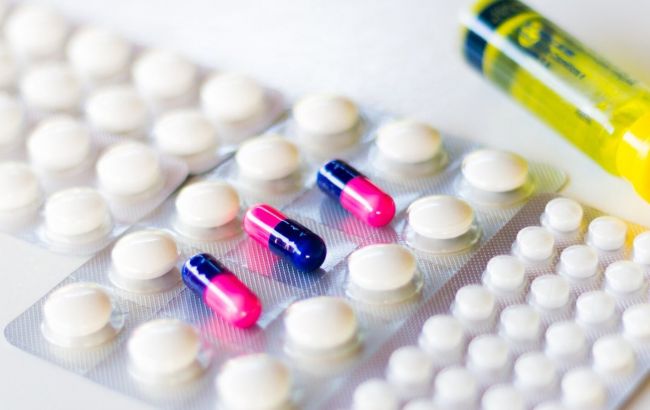 Небезпечний челендж "40 таблеток": для батьків і вчителів підготували інформацію