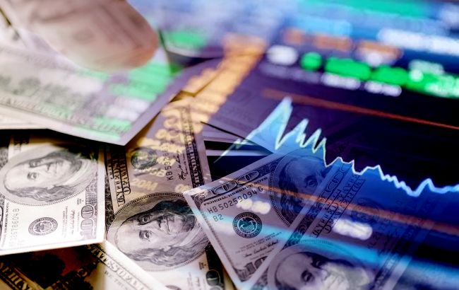 Курс долара і євро несподівано впав: як обмінники та банки змінили "цінники" 22 квітня