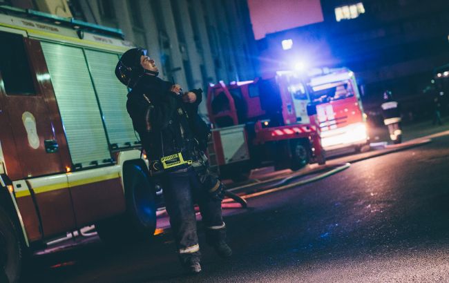 Невідомі дрони продовжують атакувати Росію: сталася пожежа в районі ще одного НПЗ