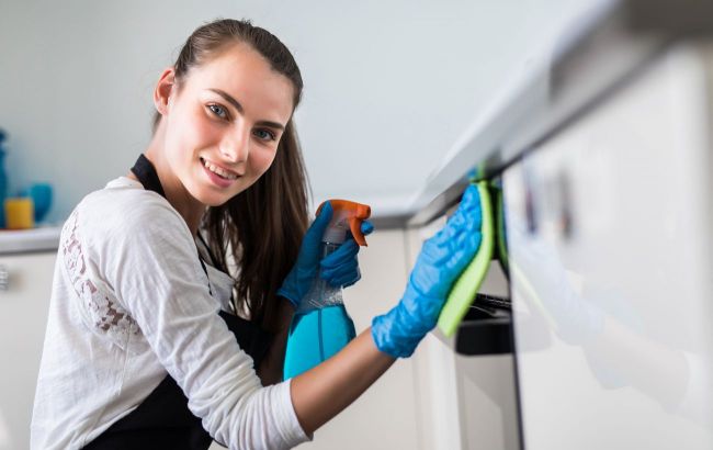 Никаких агрессивных химикатов: какие натуральные средства удалят плесень в квартире