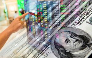 Доллар и евро прибавляют в цене: какой курс валют на 10 апреля и есть ли в Украине е-гривны