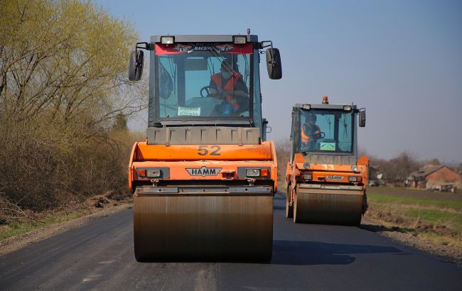 Две трассы в приоритете. Стало известно, какие дороги в Украине планируют "подлатать" до июня