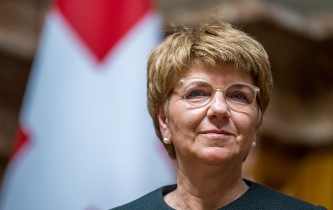 Швейцарія хоче дозволити експорт зброї, але збереже заборону для України, - Bloomberg