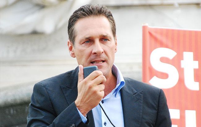 Віце-канцлер Австрії подав у відставку