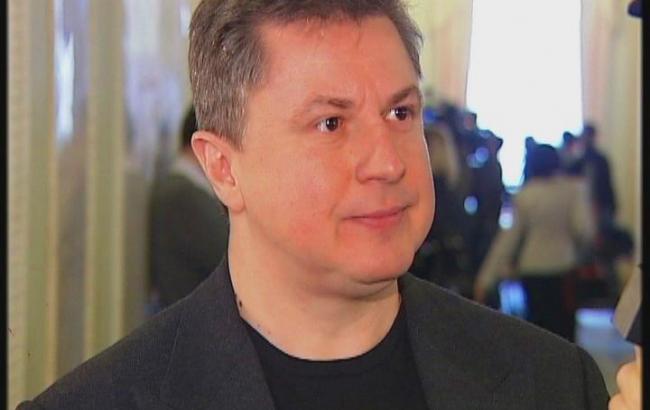 Суд арестовал 600 тыс. франков на 10 счетах сына Азарова