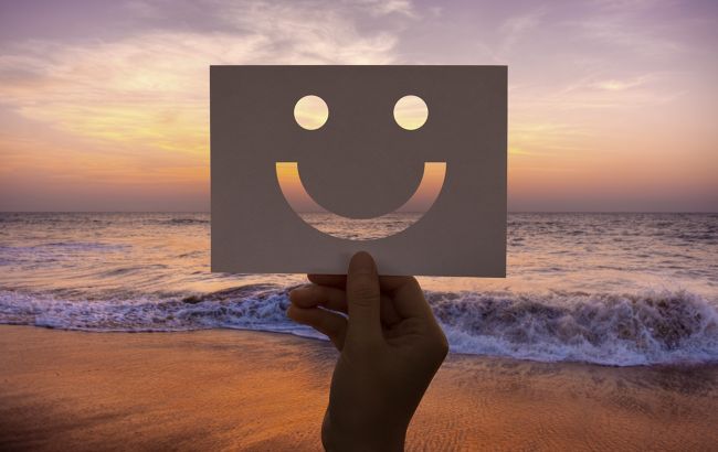 Доленосна зустріч назавжди змінить життя цих знаків Зодіаку: готуйтеся до сюрпризів та щастя