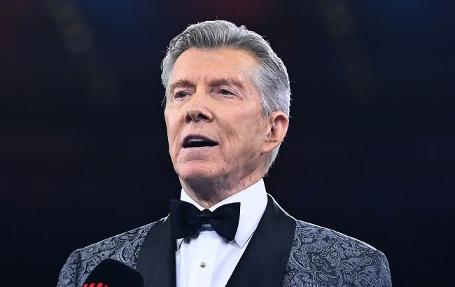 Усик &ndash; Фьюри. Легендарный конферансье похвастался ценным артефактом с боя века