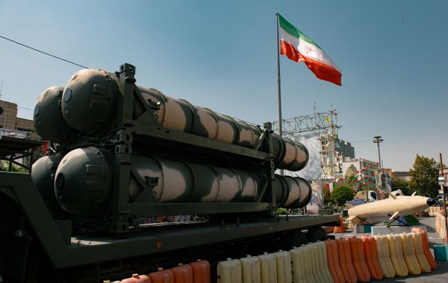 Іран заявив про нібито перший бойовий запуск балістики середньої дальності "Саджиль" (відео)