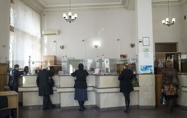 Мінус 100 з початку року: українські банки продовжують закривати відділення