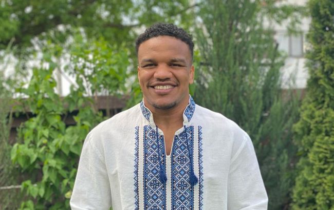 Жан Беленюк стал жертвой расистов в центре Киева: "это нормально в европейском государстве?"